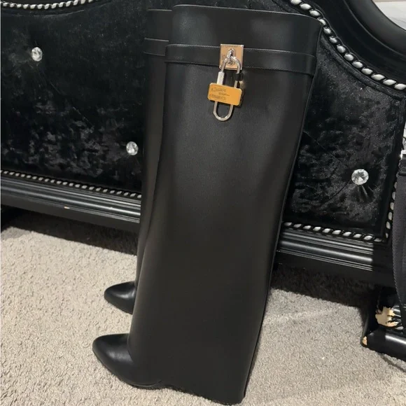 Givenchy Shark Lock Boots — Size 40W (Wide) — Brand New - Picture 3 of 4